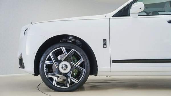 Cullinan Black Badge | AED 31,683 PM | Warranty-Service September 2028 | GCC