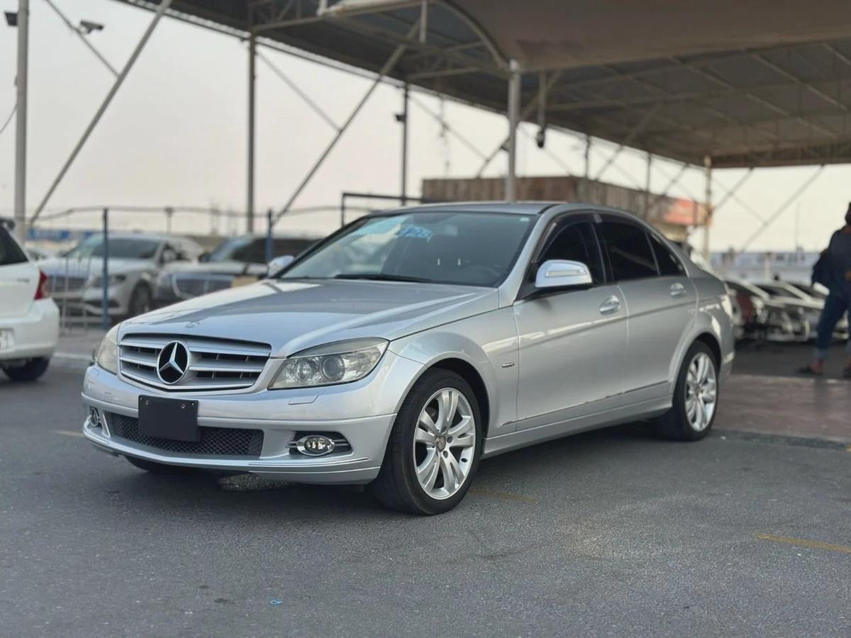Mercedes Benz C250-2-2