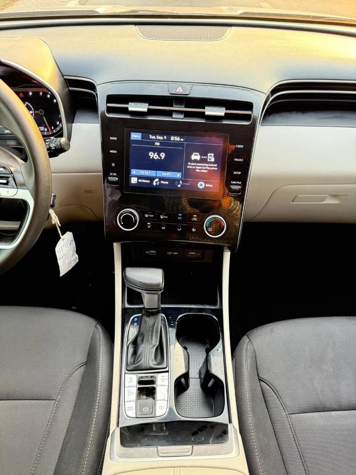 Hyundai Tucson SE AWD 2024 model-6-6