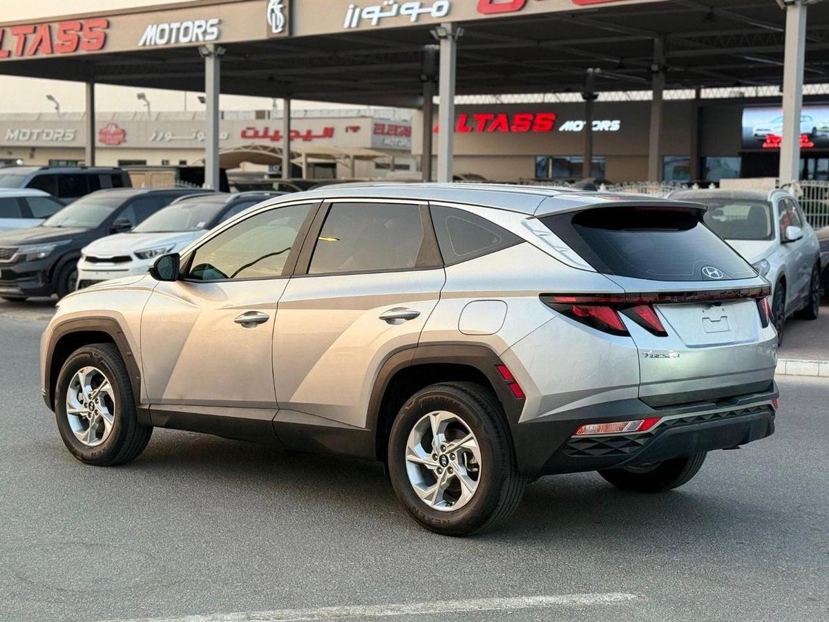Hyundai Tucson SE AWD 2024 model-13-13