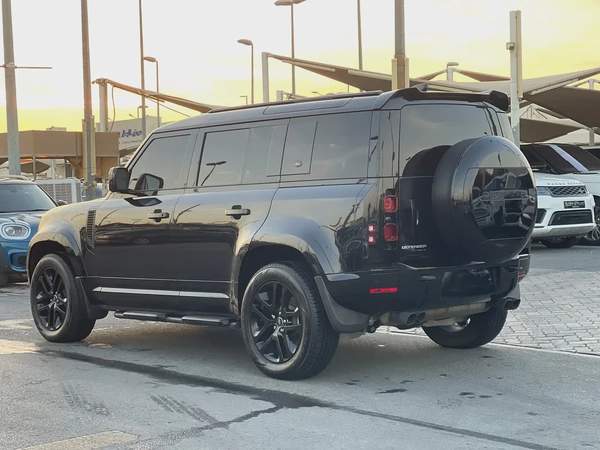 Land Rover Defender 110 HSE (P400) 2020 - GCC Specs