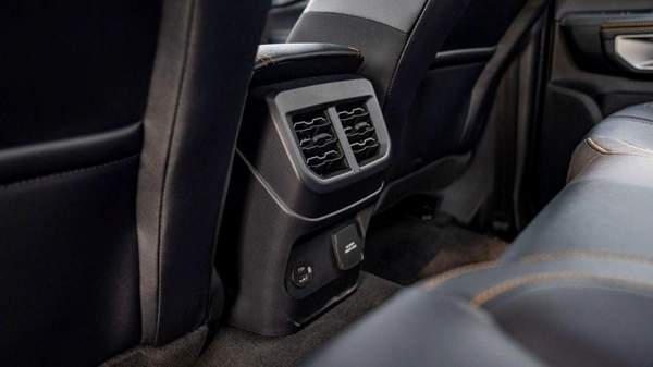 Ford Ranger FORD RANGER DC WILDTRAK 2.0D AT 4X4 MY2023 – BLACK