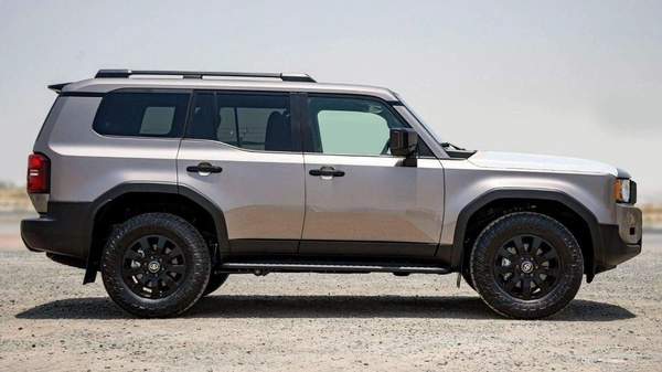 Toyota Prado TOYOTA PRADO 250 2.4P AT FIRST EDITION MY2025 – BRONZE