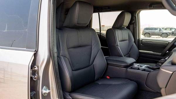Toyota Prado TOYOTA PRADO 250 2.4P AT FIRST EDITION MY2025 – BRONZE
