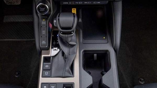 Toyota Prado TOYOTA PRADO 250 2.4P AT FIRST EDITION MY2025 – BRONZE