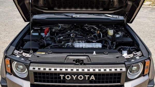 Toyota Prado TOYOTA PRADO 250 2.4P AT FIRST EDITION MY2025 – BRONZE