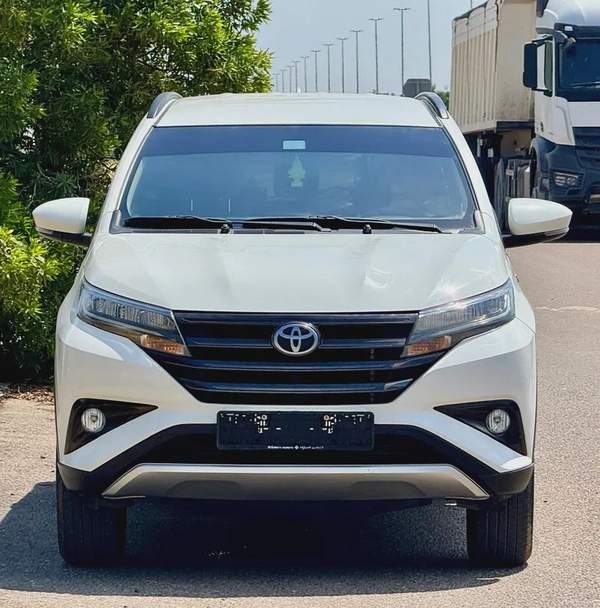 775-Monthly l GCC l 1.5L, Camera, GPS l Accident Free