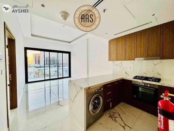 U shape kitchen •• modern layout •• prime location