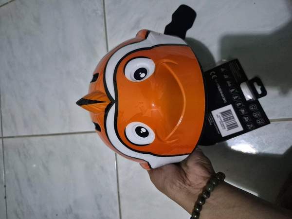 kids helmets - crazylazyhelmets