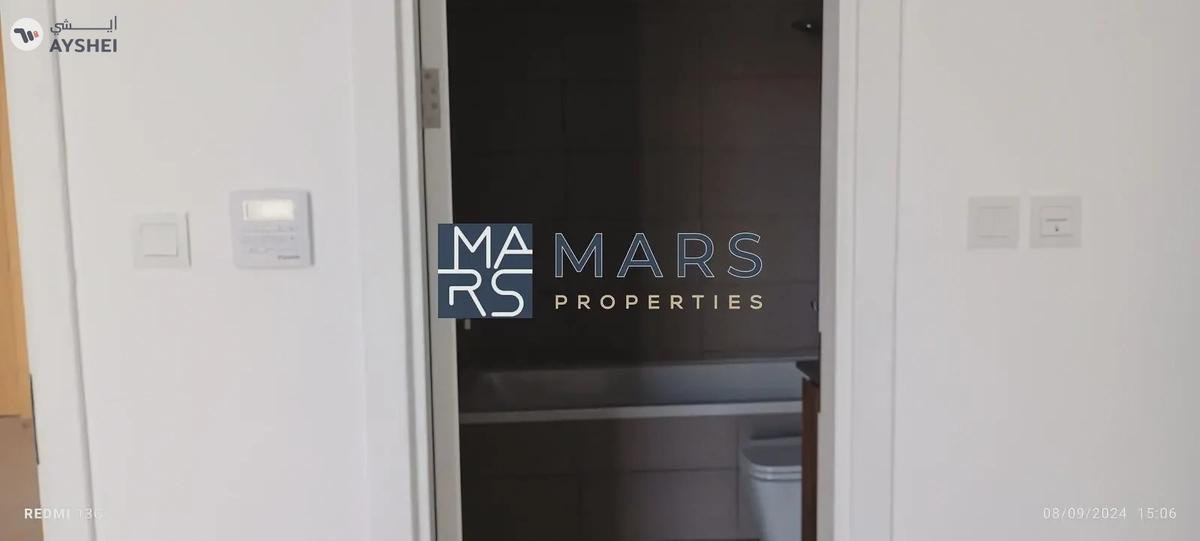 One-bedroom apartment for sale in Al Mamsha with elevated view.-2-2