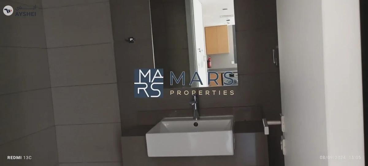 One-bedroom apartment for sale in Al Mamsha with elevated view.-5-5