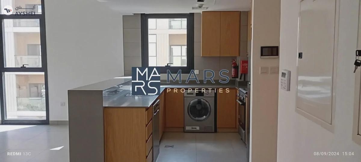 One-bedroom apartment for sale in Al Mamsha with elevated view.-9-9