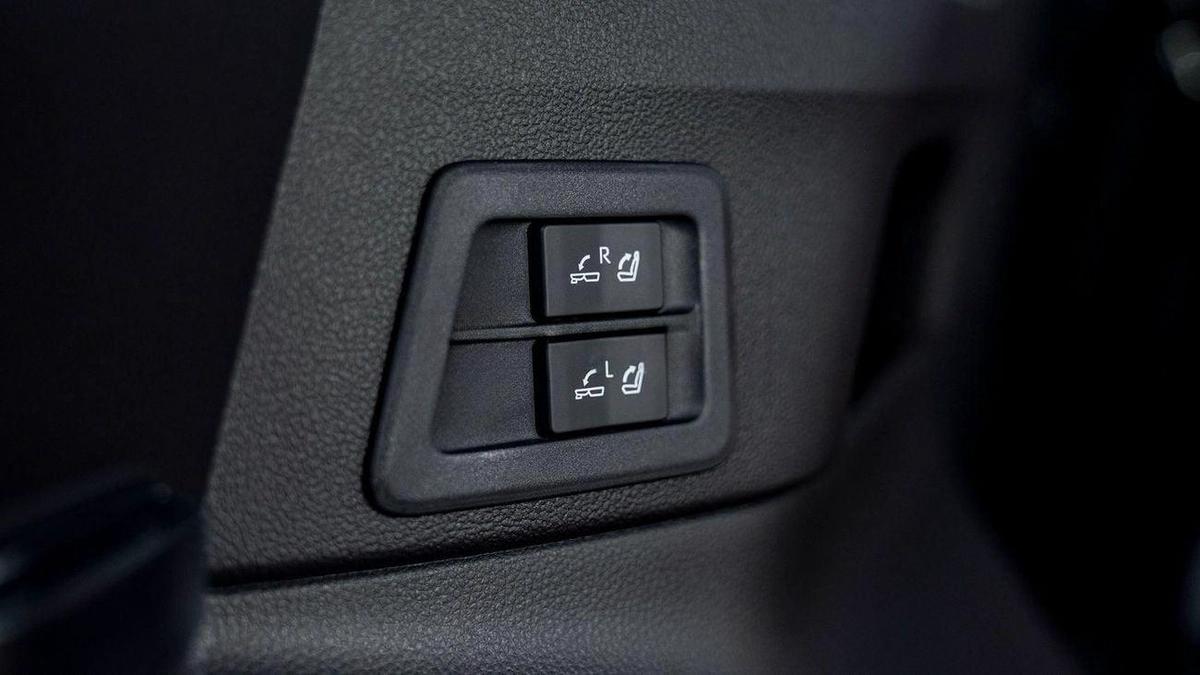 Toyota Land Cruiser VXR 3.5L-23-23