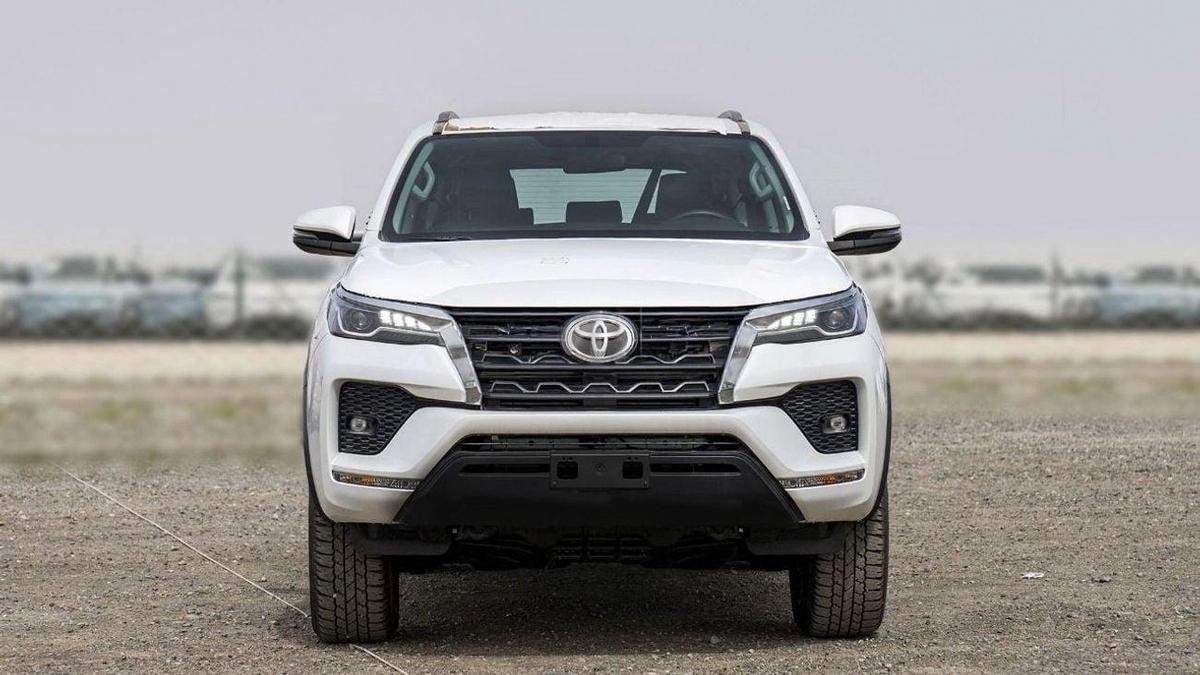 Toyota Fortuner Toyota fortuner 2.4L diesel 4WD AT MY2025-1-1