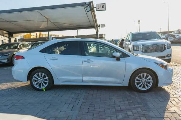 Sunroof | Alloy Rims | Fuel Saving Car