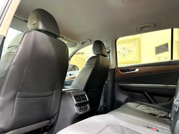 VOLKSWAGEN TERAMONT 2024 MODEL