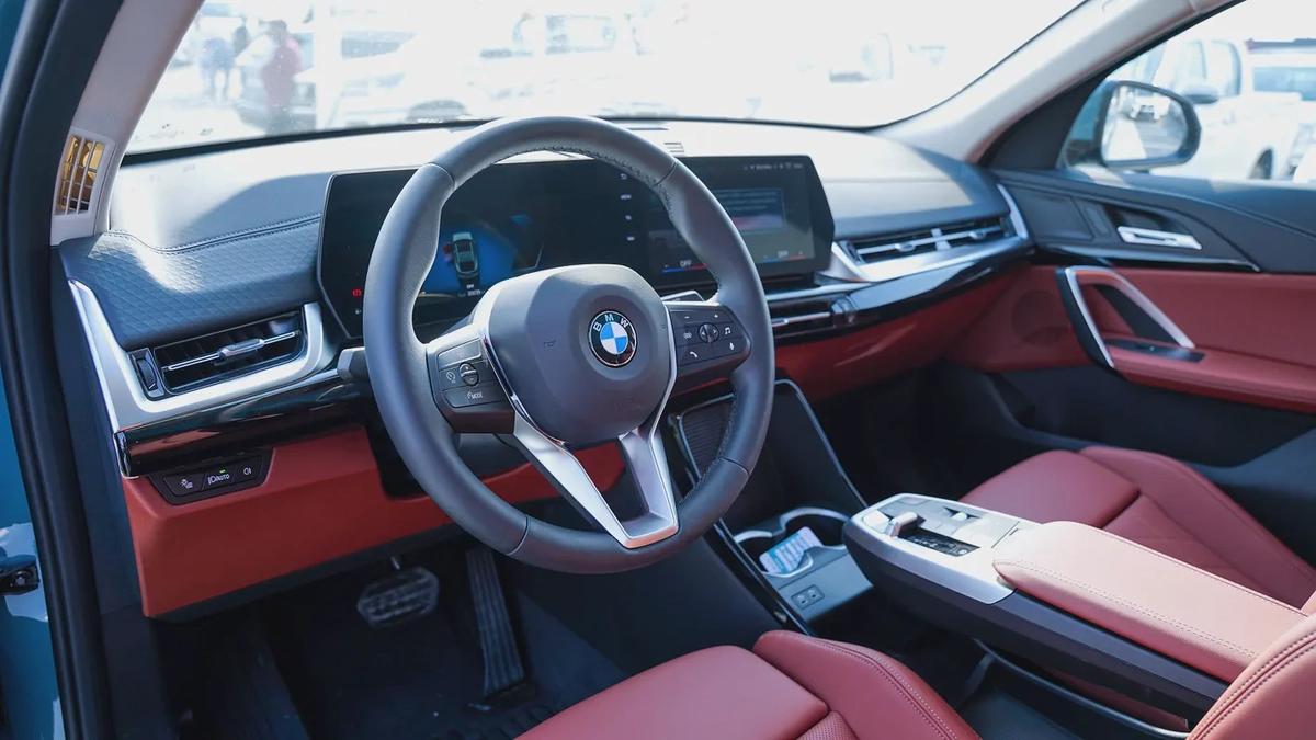 BMW X2 SDRIVE 25i 2.0L FWD SUV MODEL 2026-8-8