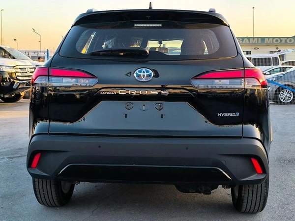 Toyota Corolla Cross 1.8L HYBRID 2024