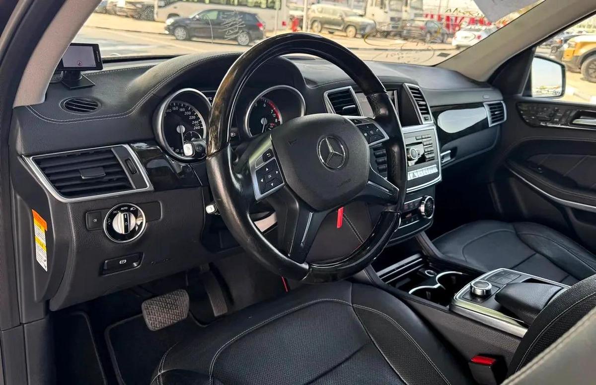 MERCEDES BENZ GL550 | 2014 | CLEAN CAR | FRESH JAPAN IMPORT-12-12