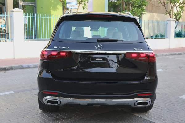 MERCEDES-BENZ GLS450 -2024- 13000KM-UNDER WARRANTY-GCC SPECS