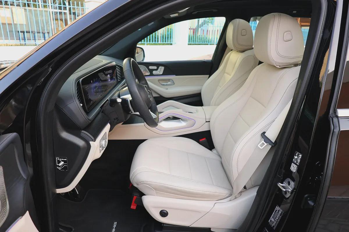 MERCEDES-BENZ GLS450 -2024- 13000KM-UNDER WARRANTY-GCC SPECS-12-12