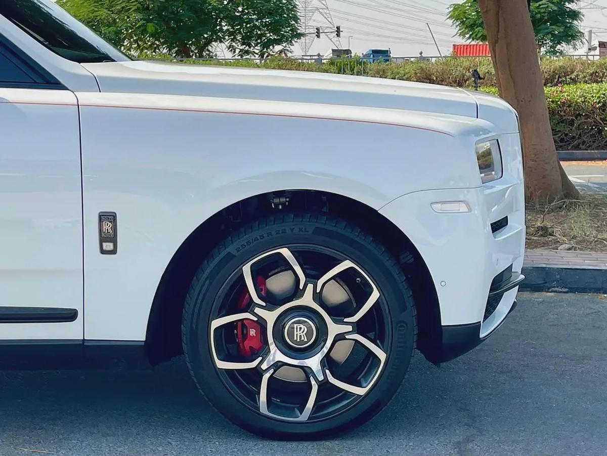 2021 Rolls Royce Cullinan European Specifications Black Badge — Where Bold Meets Bespoke.-7-7