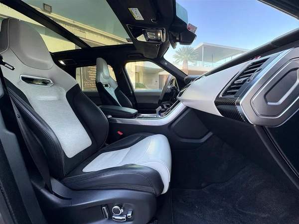 AED 4,000 P.M | 0% DOWN PAYMENT | RANGE ROVER SPORT SVR CARBON EDITION | 5.0L V8 | 2022