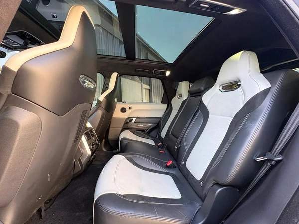 AED 4,000 P.M | 0% DOWN PAYMENT | RANGE ROVER SPORT SVR CARBON EDITION | 5.0L V8 | 2022