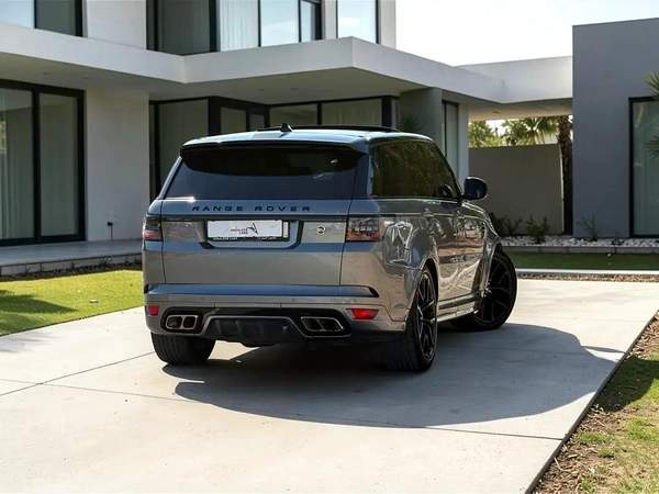 AED 4,000 P.M | 0% DOWN PAYMENT | RANGE ROVER SPORT SVR CARBON EDITION | 5.0L V8 | 2022