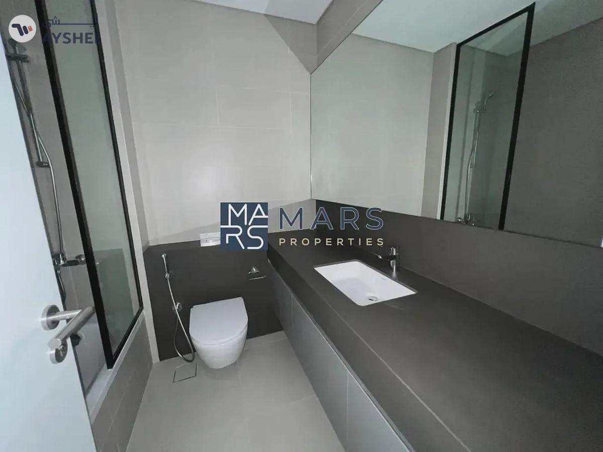 Brand New | Corner Unit | Gated Community-12-12