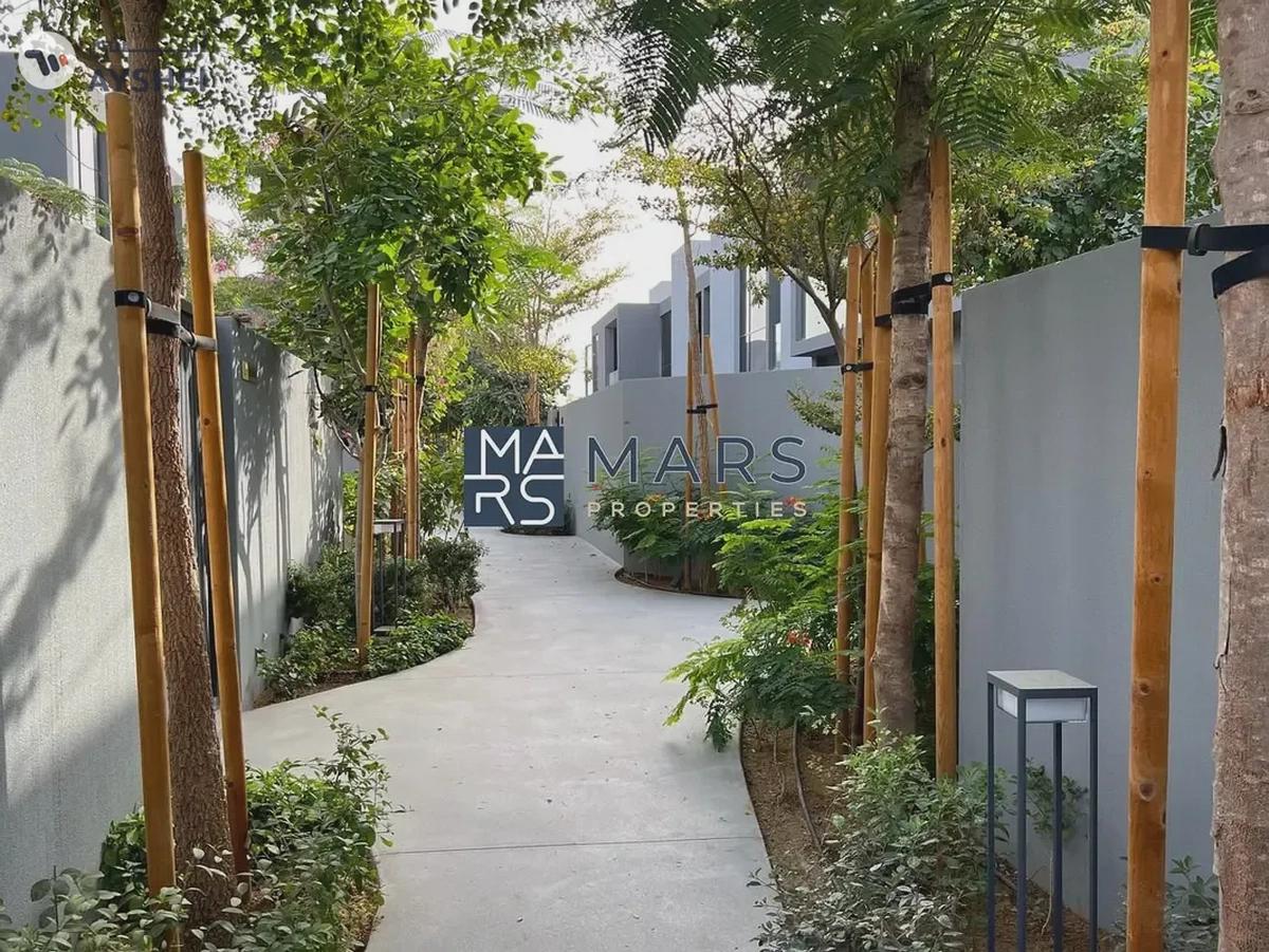 Brand New | Corner Unit | Gated Community-0-0