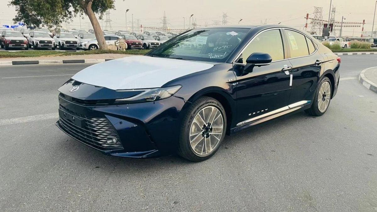 Toyota Camry CAMRY 2.5 HYBRID LUMEIR-1-1