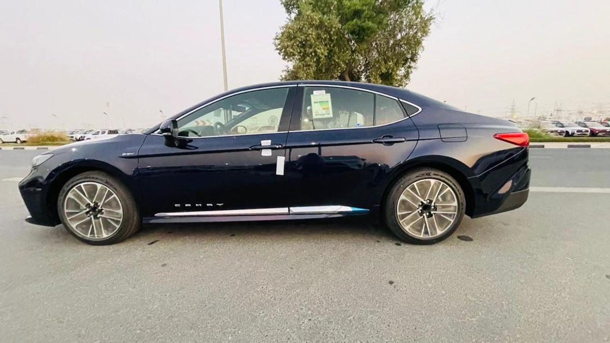 Toyota Camry CAMRY 2.5 HYBRID LUMEIR-3-3
