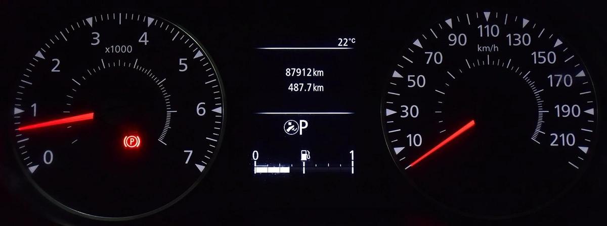 Renault Duster ( 2022 Model ) in Red Color GCC Specs-4-4
