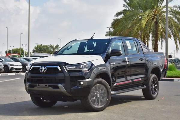 2025 Toyota Hilux Adventure - GCC Specs - 4.0 Petrol Brand New!