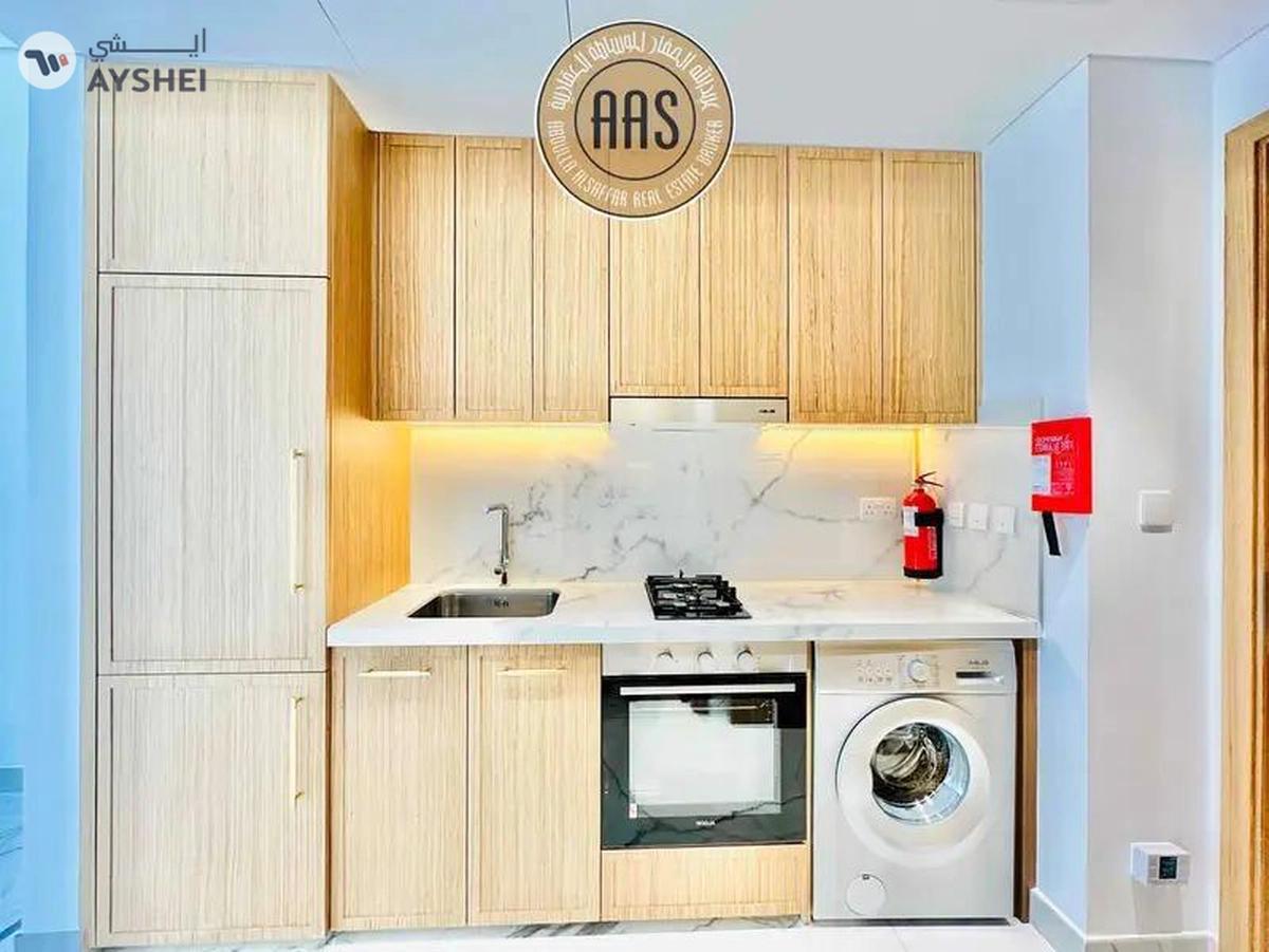 Brand new studio •• kitchen appliances •• prime location-1-landscape