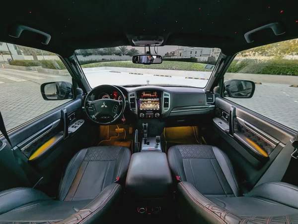 MITSUBISHI PAJERO 2020 V6 3.8L SIGNATURE EDITION GCC IN EXCELLENT CONDITION