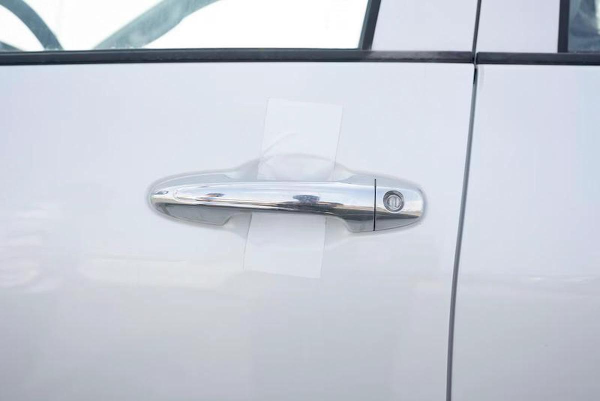 TOYOTA HILUX 2.4 A/T MODEL 2025 DIESEL-2-2