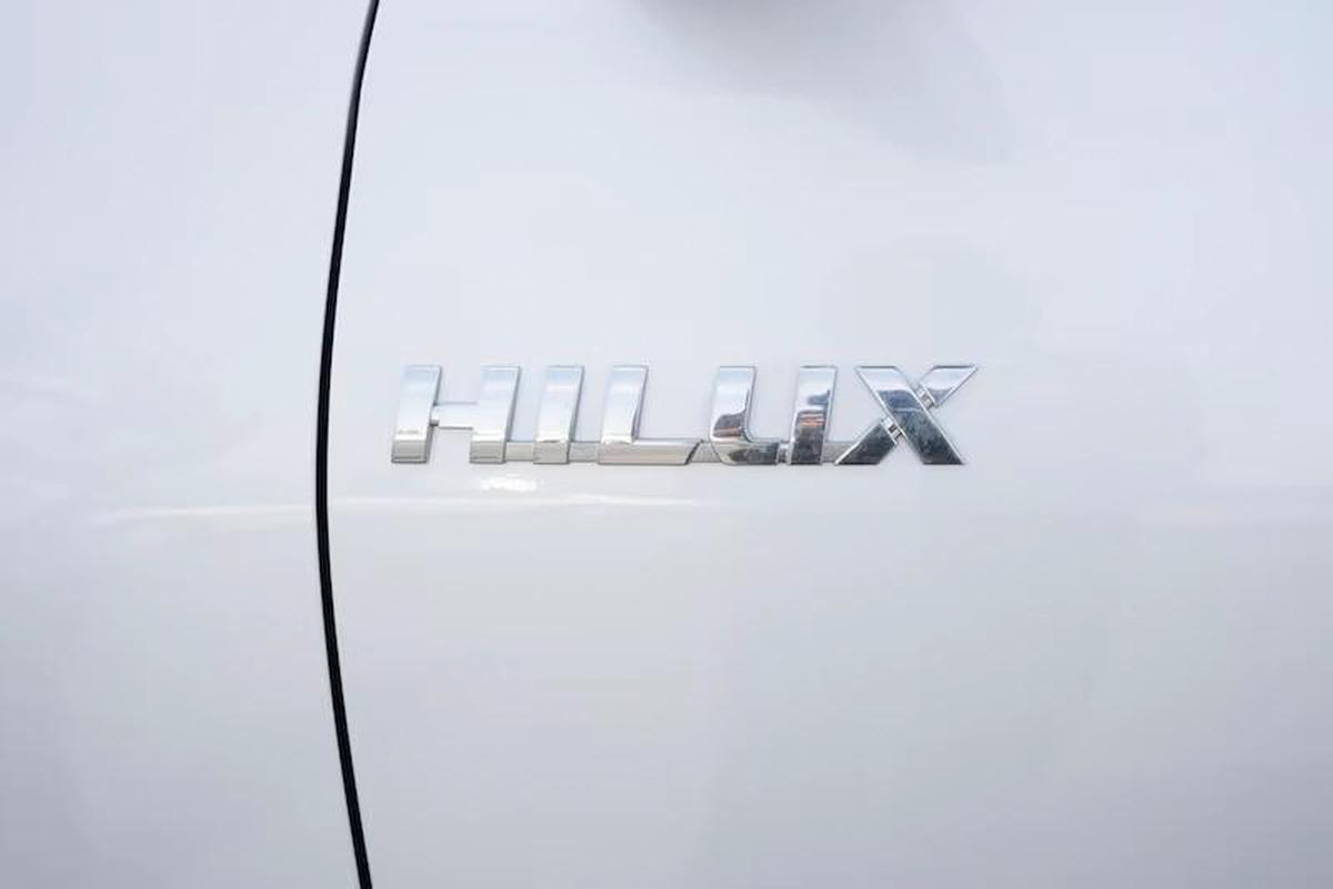 TOYOTA HILUX 2.4 A/T MODEL 2025 DIESEL-11-11