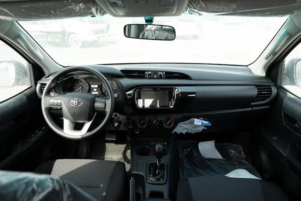 TOYOTA HILUX 2.4 A/T MODEL 2025 DIESEL-1-1