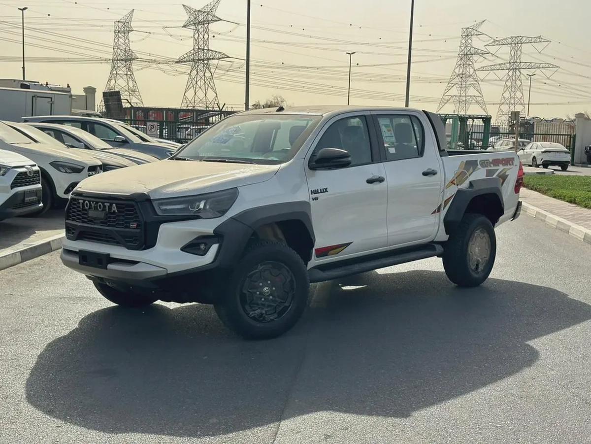2025 Toyota Hilux GR Sport - GCC Specs - Brand New-0-0