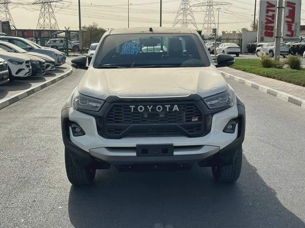 2025 Toyota Hilux GR Sport - GCC Specs - Brand New