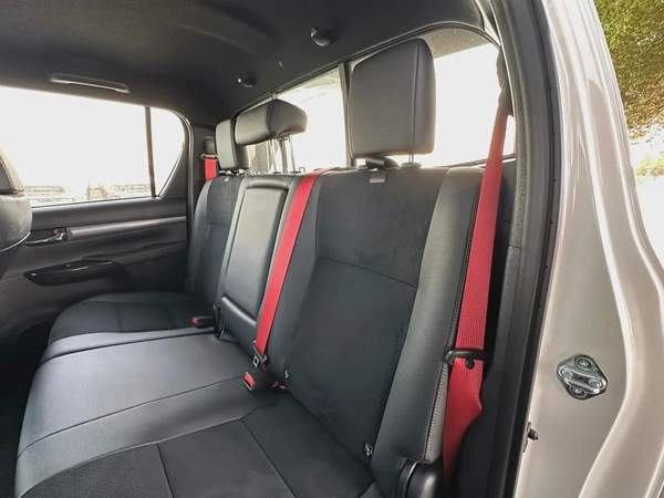 2025 Toyota Hilux GR Sport - GCC Specs - Brand New