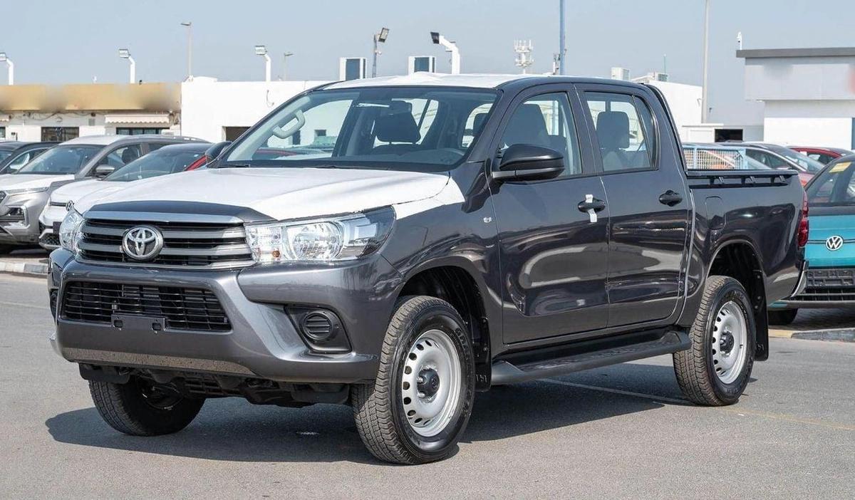 Toyota Hilux TOYOTA HILUX DC 2.4D MT 4X4 P.WINDOW MY2024– SILVER-0-0