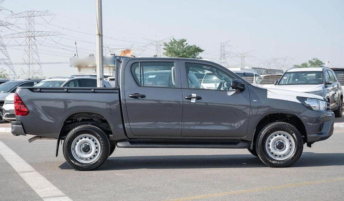 Toyota Hilux TOYOTA HILUX DC 2.4D MT 4X4 P.WINDOW MY2024– SILVER-4-4