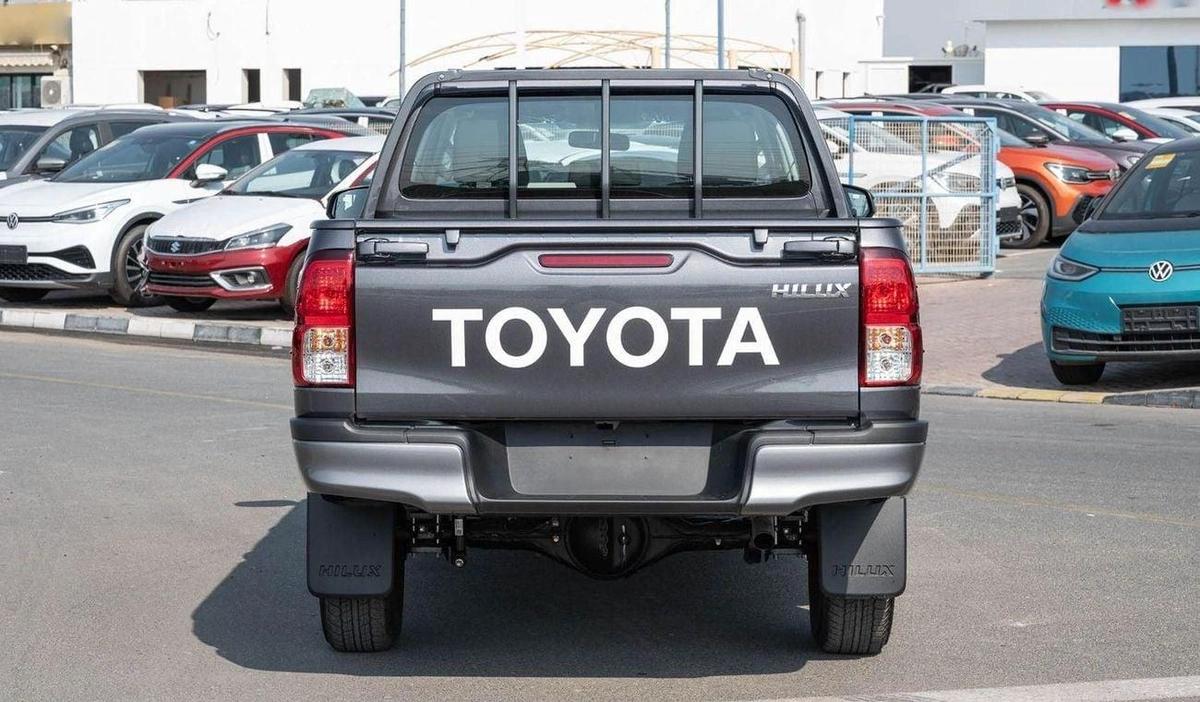Toyota Hilux TOYOTA HILUX DC 2.4D MT 4X4 P.WINDOW MY2024– SILVER-5-5