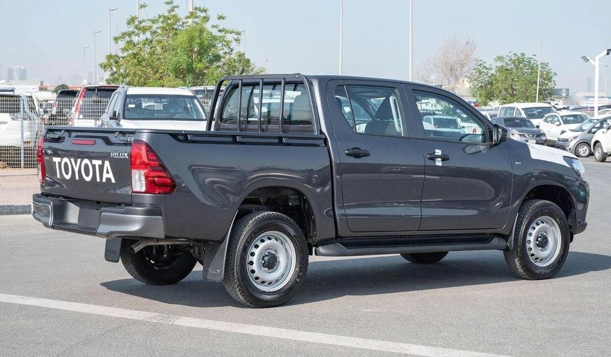 Toyota Hilux TOYOTA HILUX DC 2.4D MT 4X4 P.WINDOW MY2024– SILVER-7-7