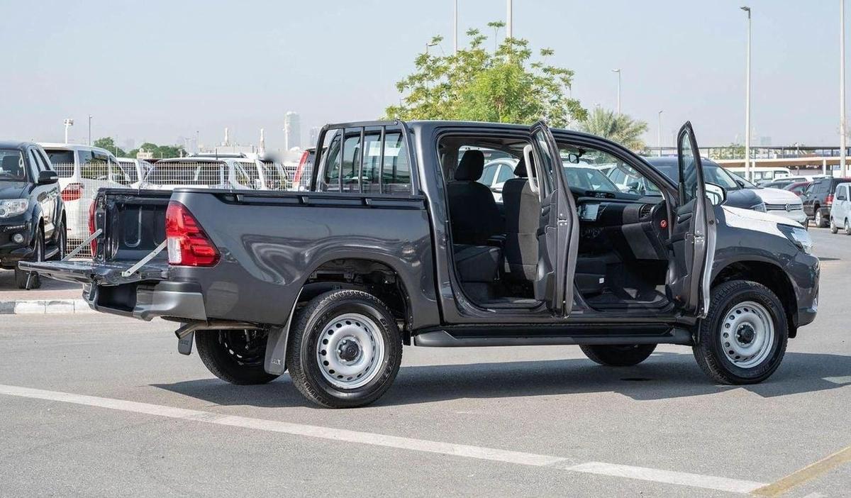 Toyota Hilux TOYOTA HILUX DC 2.4D MT 4X4 P.WINDOW MY2024– SILVER-8-8