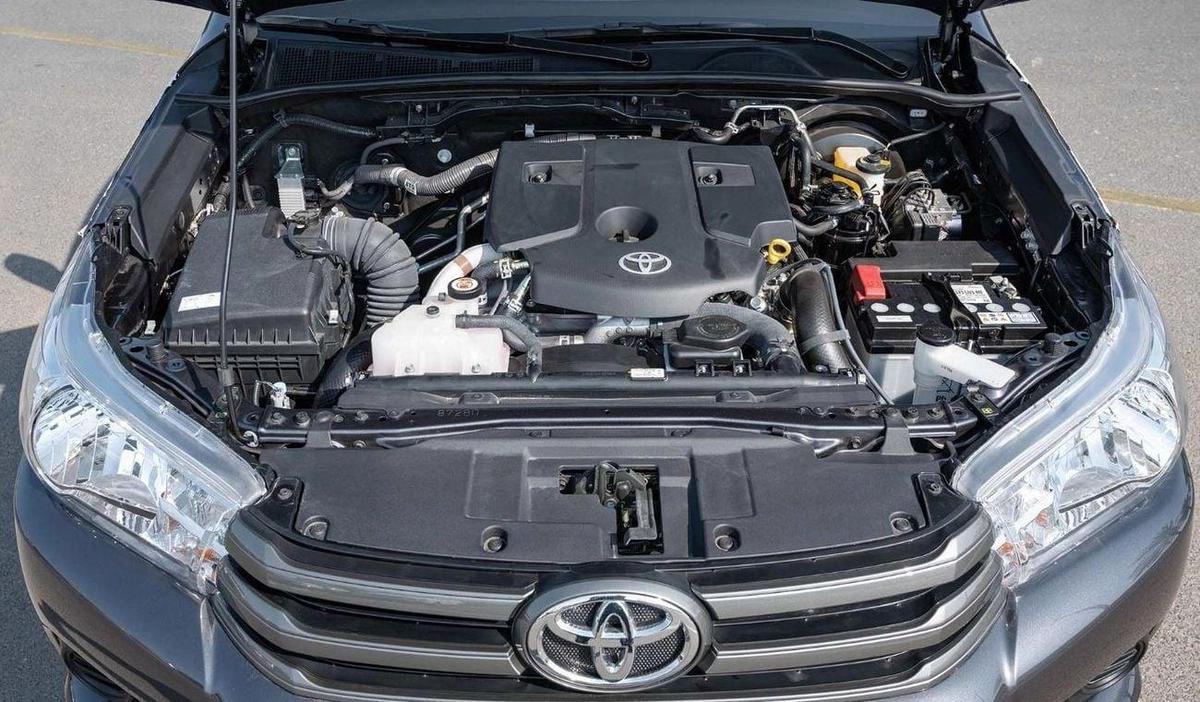 Toyota Hilux TOYOTA HILUX DC 2.4D MT 4X4 P.WINDOW MY2024– SILVER-16-16