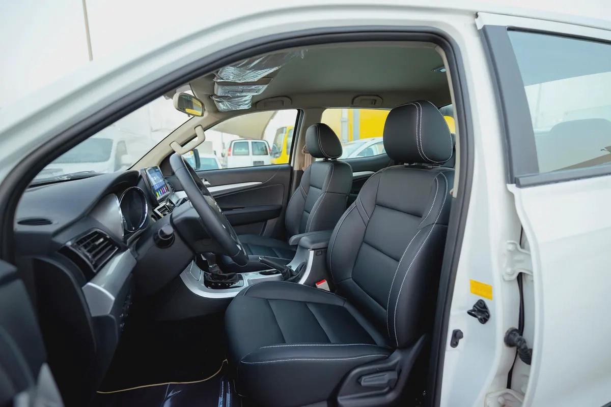 Dongfeng Rich 6 | Double Cabin 4X2 | Automatic | GCC Specs | Ref#D02185-8-8